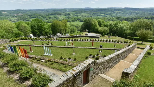 Jardins terrasses à Saint-Georges-Nigremont