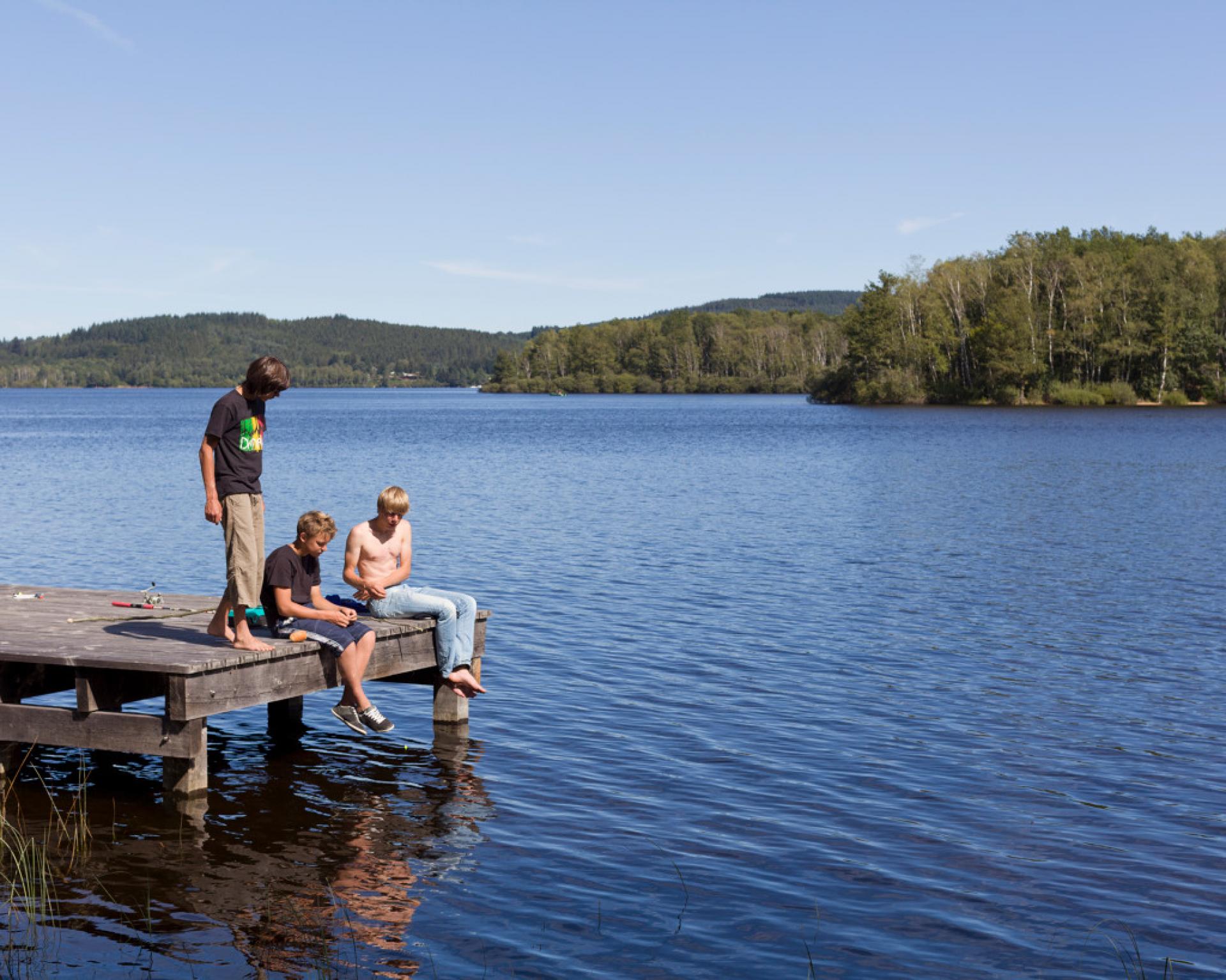 Faire Le Tour Du Lac De Vassivière à Pied