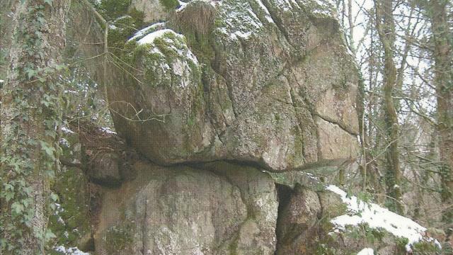 La Roche Branlante