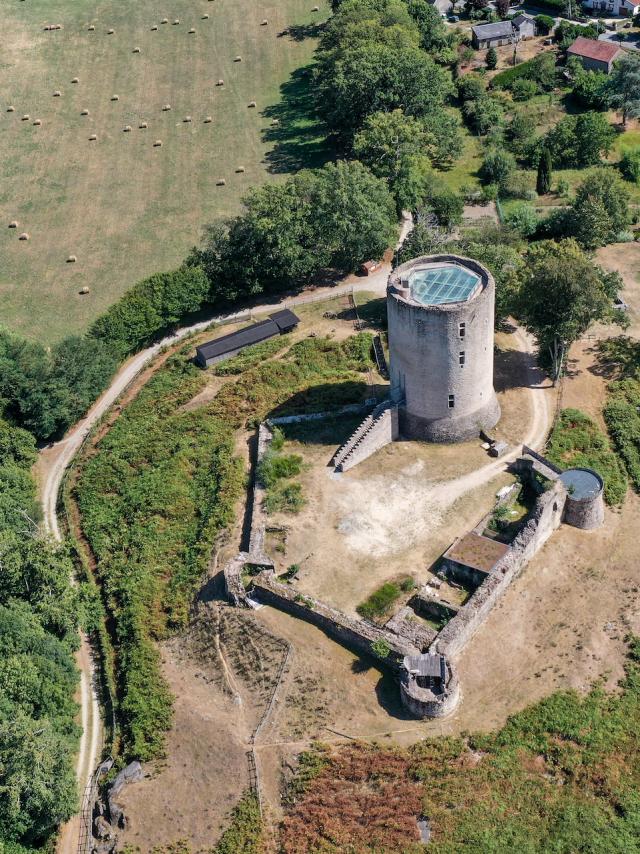 Tour De Bridiers - La Souteraine