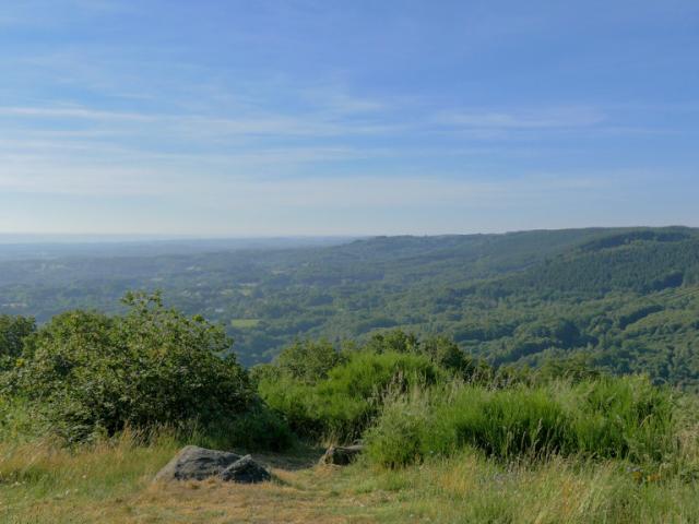 Puy Du Gaudy Guéret Creuse©saison D'or1