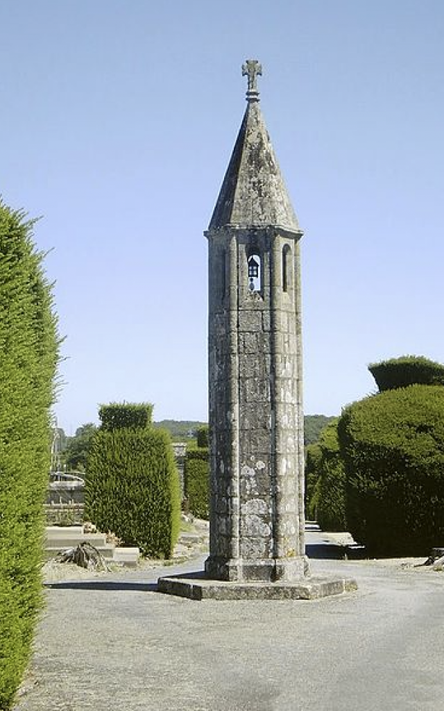 Lanterne Des Morts La Souterraine