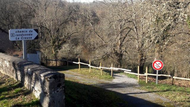 Au Départ De Saint Martial Le Mont