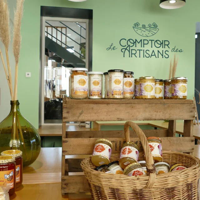 Boutique de producteurs locaux en CreuseComptoir des Aritsans - Auzances - creuse
