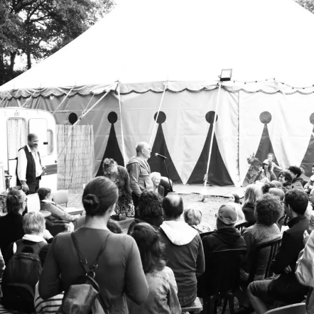 2025 Paroles De Conteurs© Christian Garnero