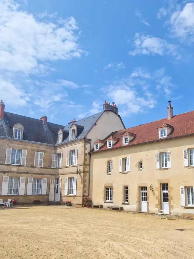 Domainelesmalaitriesjerometrindadecreusetourisme 155