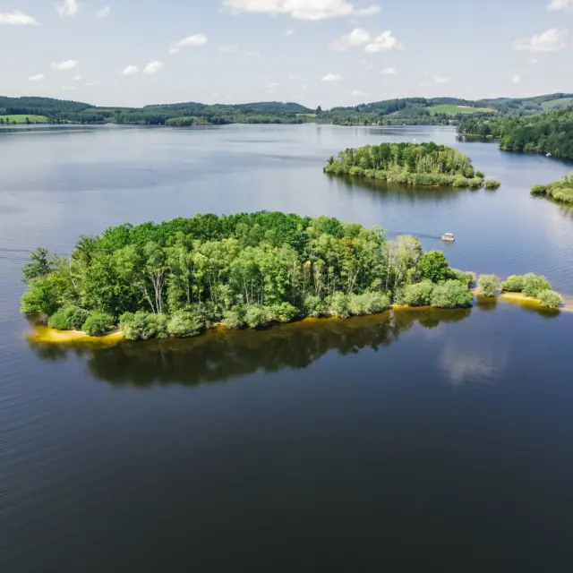 Lac_de_Vassivière ©Vuesdenhaut