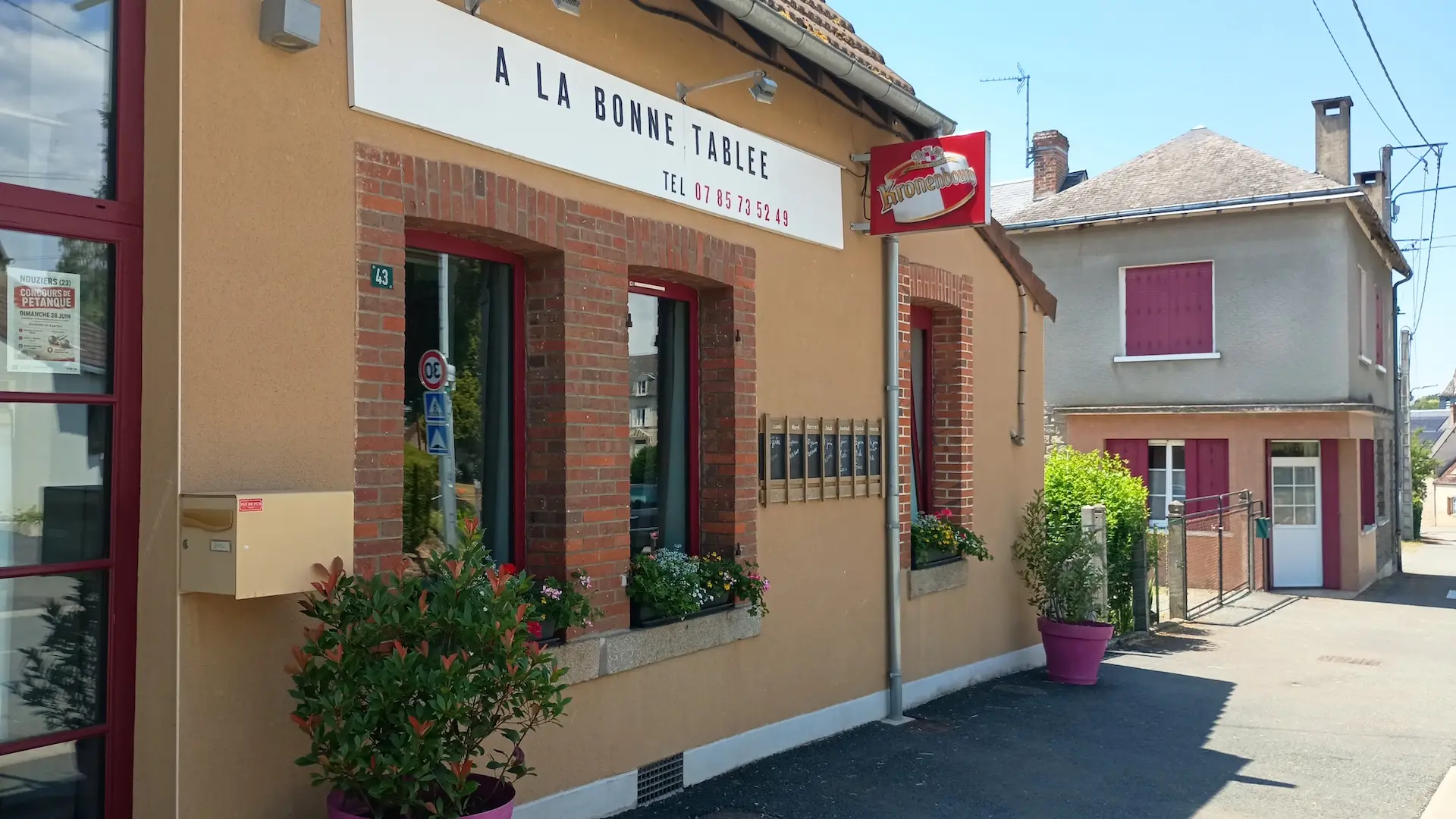 Alabonnetablee Restaurant Mortroux