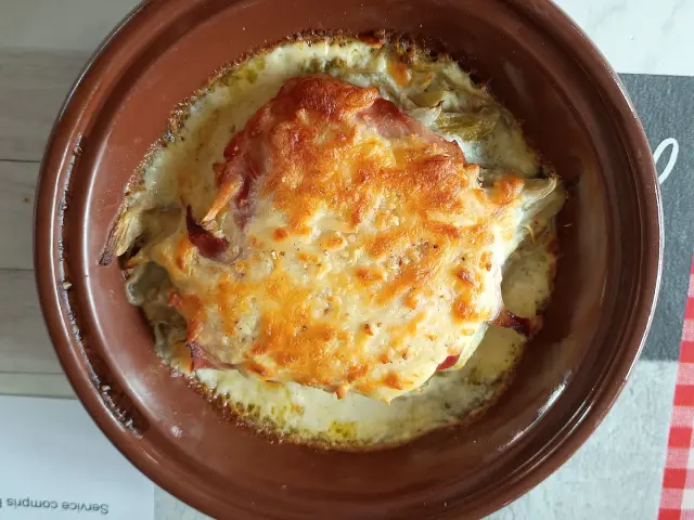 Plat Alabonnetablee Restaurant Mortroux