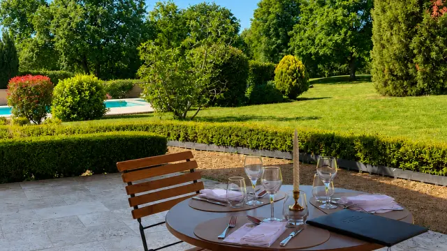 Domaine De Lorangerie Bonnat Terrasse