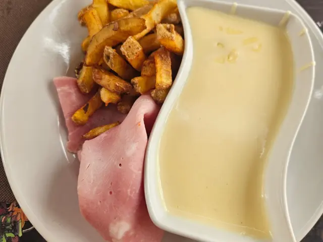 Auberge du poney qui tousse, restaurant Creuse